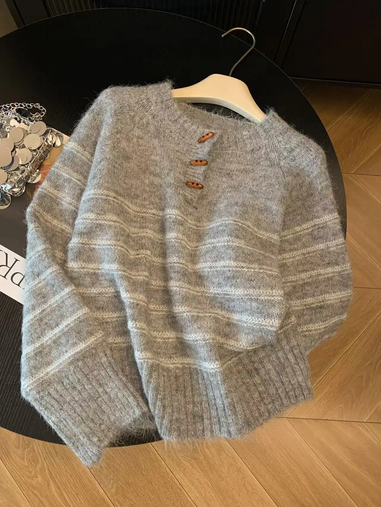 Autumn Winter Women's Striped  – Embroidery Fashion Bewertung und Preis