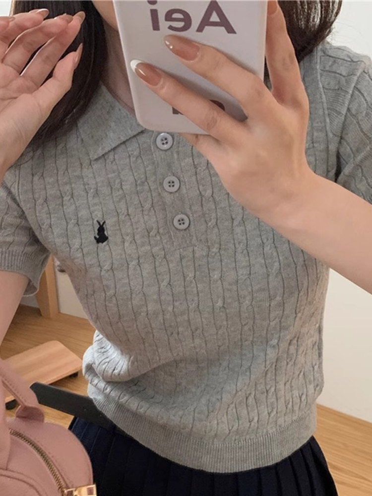 Unique  Collar T-irt Women's B – Embroidery Unique Design Bewertung und Preis