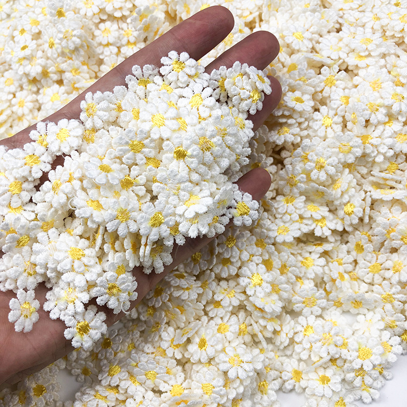 50 PCS Embroidery Water-solubl – Embroidery Yellow Flower Bewertung und Preis