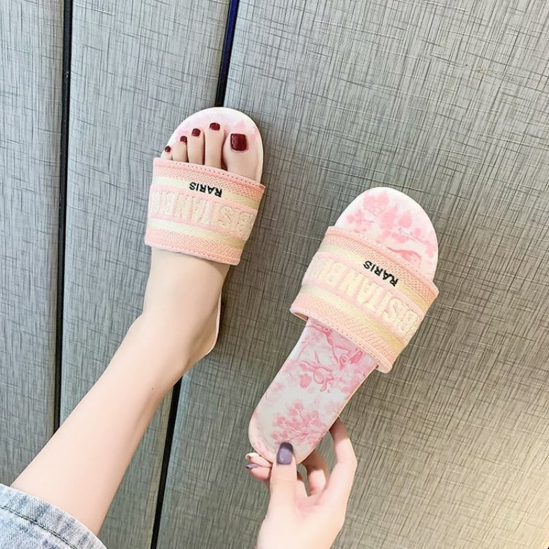 Women's Fashion Flat Slippers  – Embroidery Fashion Bewertung und Preis