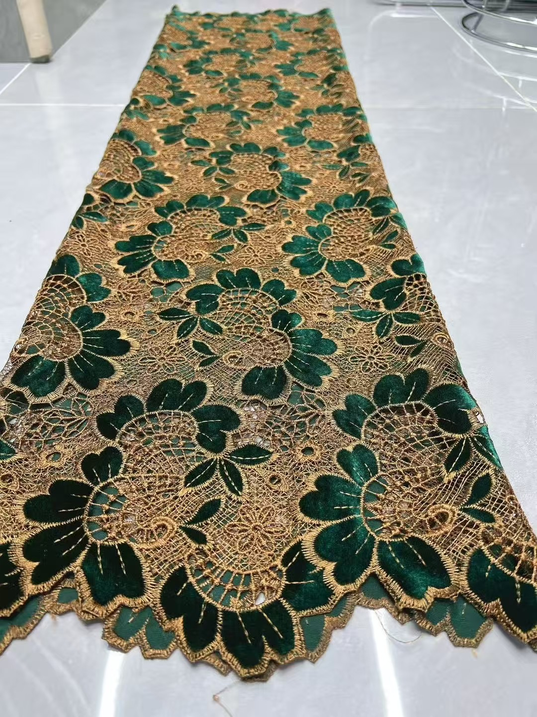 Fashion African Velvet Lace Fa – Velvet Fabric Embroidery Bewertung und Preis