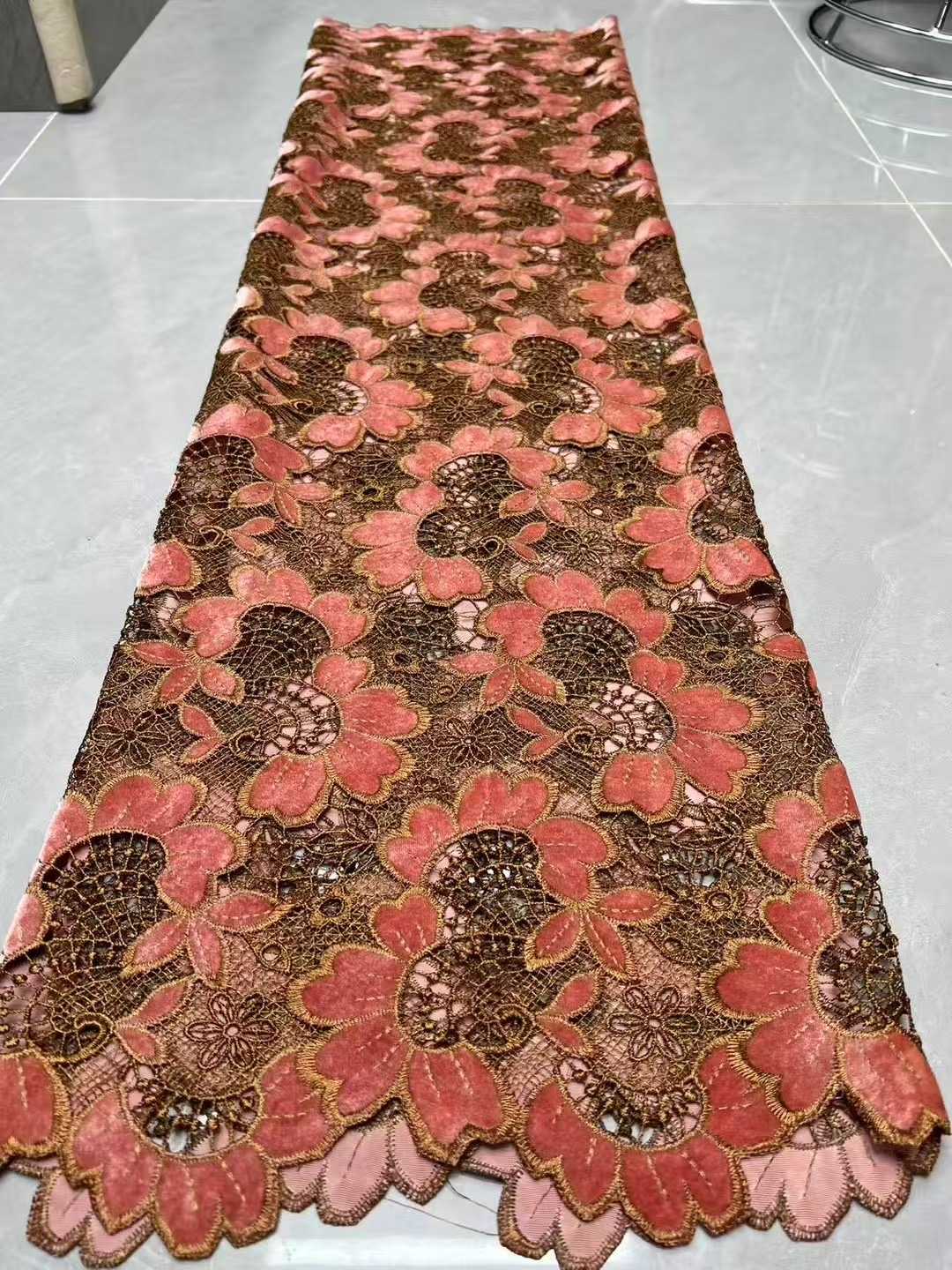 Fashion African Velvet Lace Fa – Velvet Fabric Embroidery Bewertung und Preis