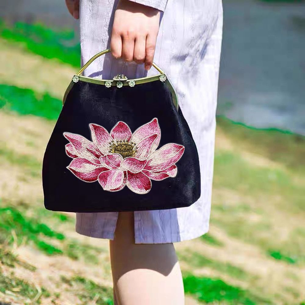 Soft Lotus Flower Patch Embroi – Embroidery Flower Pattern Bewertung und Preis