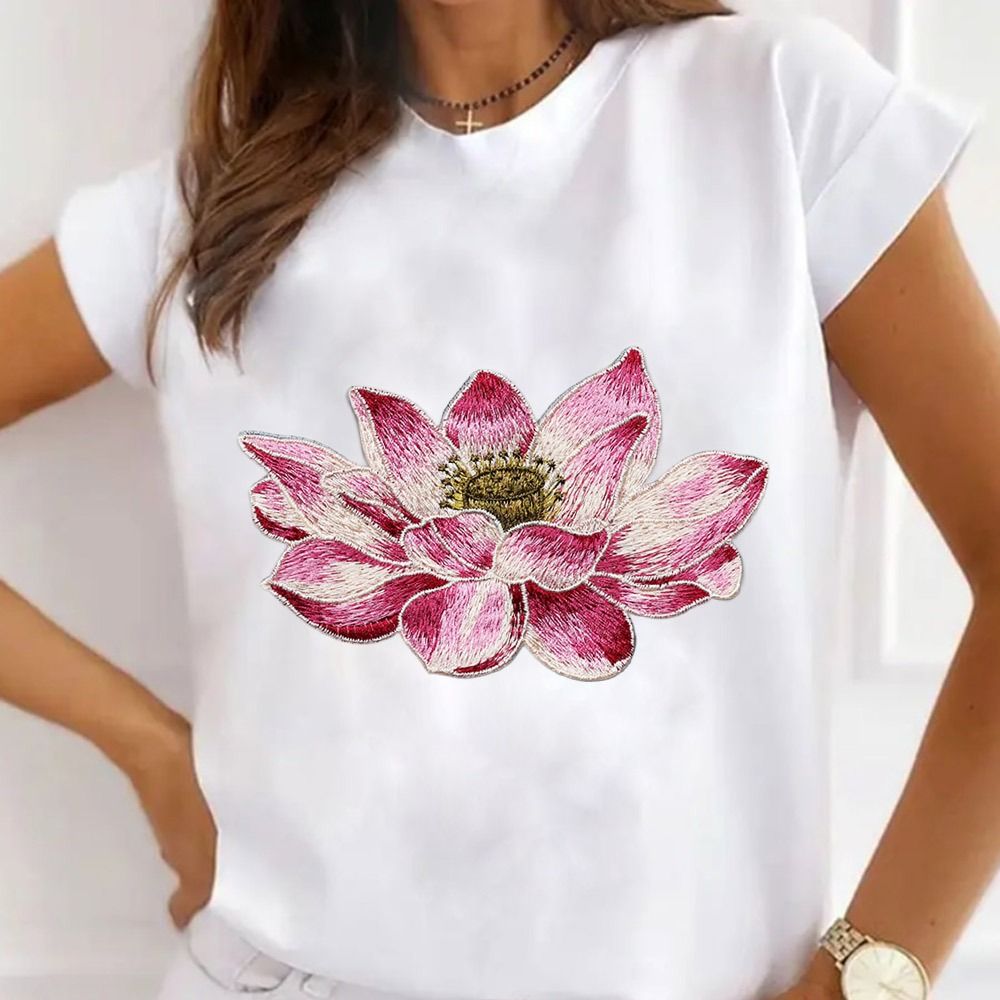 Soft Lotus Flower Patch Embroi – Embroidery Flower Pattern Bewertung und Preis