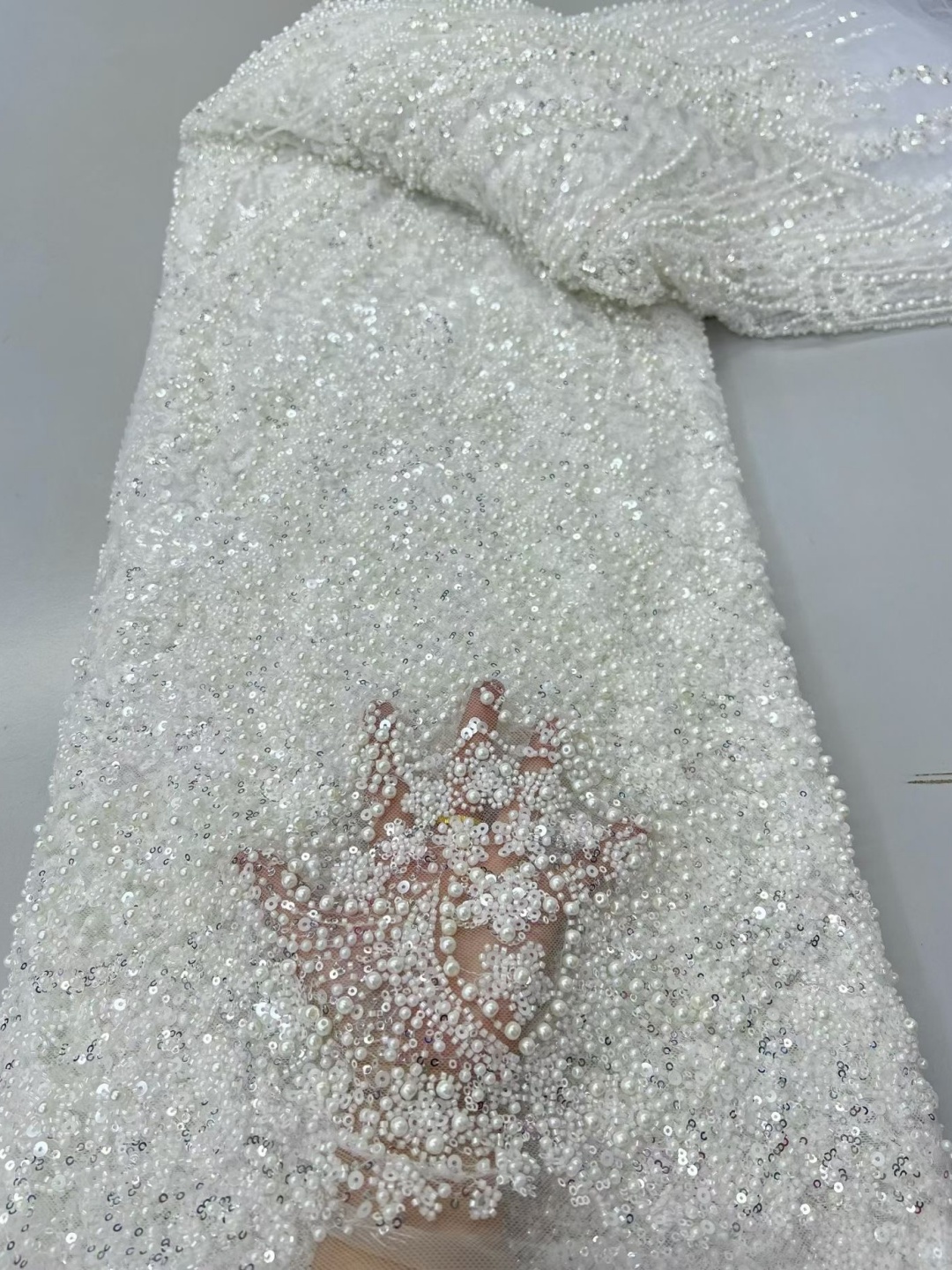 Nigerian Velvet Sequins Lace F – Velvet Fabric Embroidery Bewertung und Preis