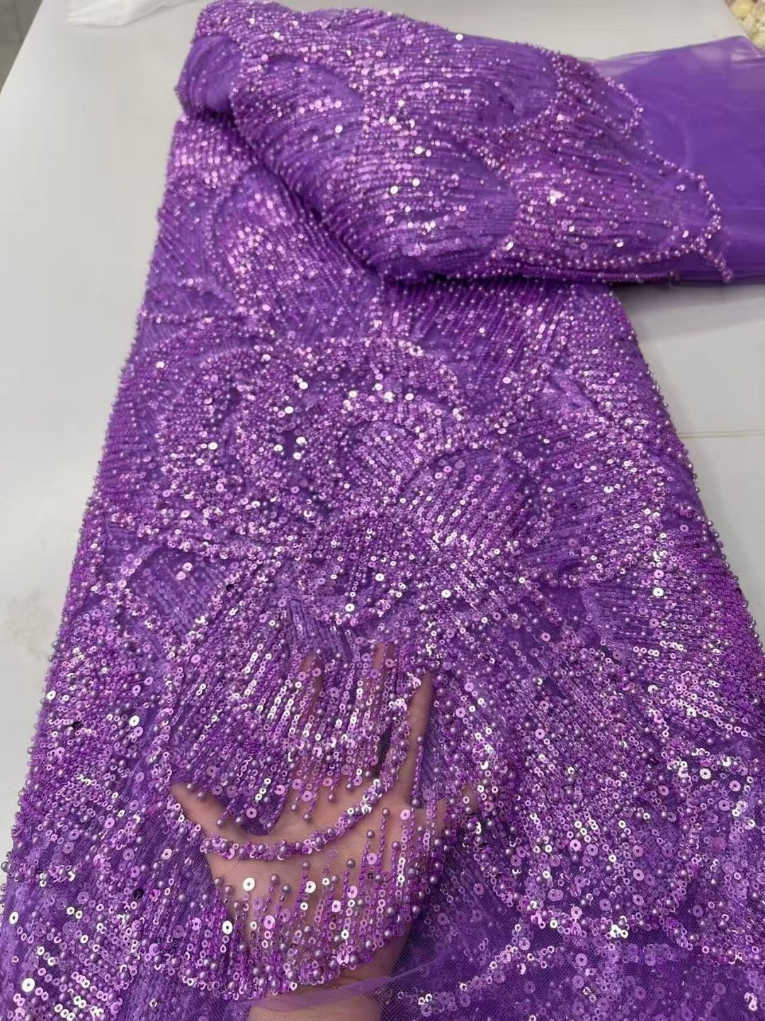 Nigerian Velvet Sequins Lace F – Velvet Fabric Embroidery Bewertung und Preis