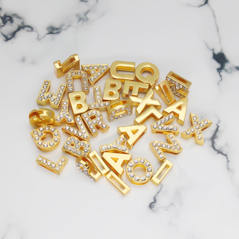 50PC/lot Hole 8mm 10mm Rhinest – Embroidery Charm Bewertung und Preis